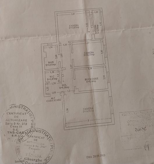 Apartament cu 3 camere decomandat în Brotăcei