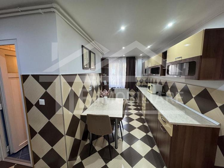 Apartament cu 3 camere, 65 mp, decomandat, Zona UMFST - 8