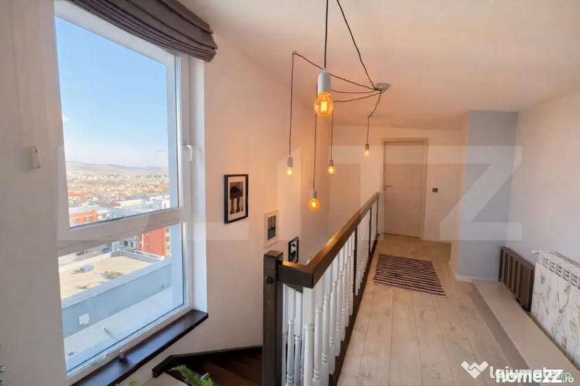 Apartament cu 4 camere semidecomandat în Andrei Mureșanu