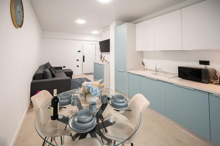 Apartament cu 2 camere decomandat în Mamaia-Sat