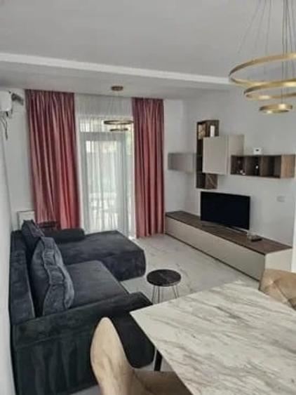 Casă cu 4 camere cu Teren 300 Mp în Valea Adâncă