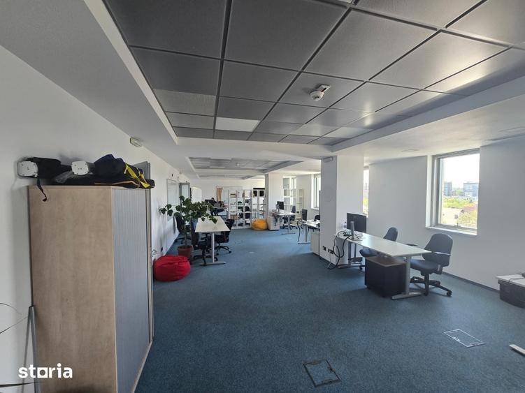 Spațiu comercial, de 500 mp, în Ultracentral