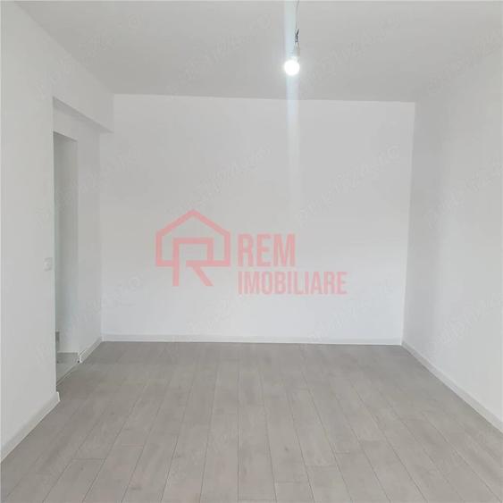 Apartament cu 2 camere decomandat în Fundeni