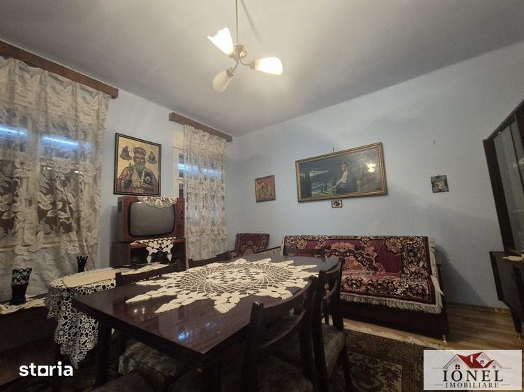 Casă cu 3 camere cu Teren 1512 Mp în Unirea