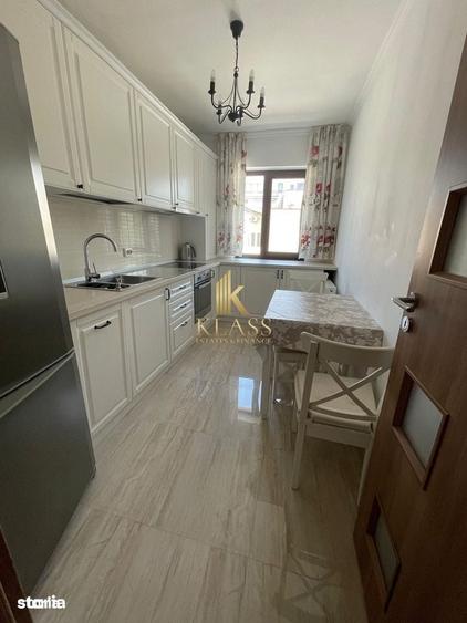 Apartament cu 3 camere în Tei