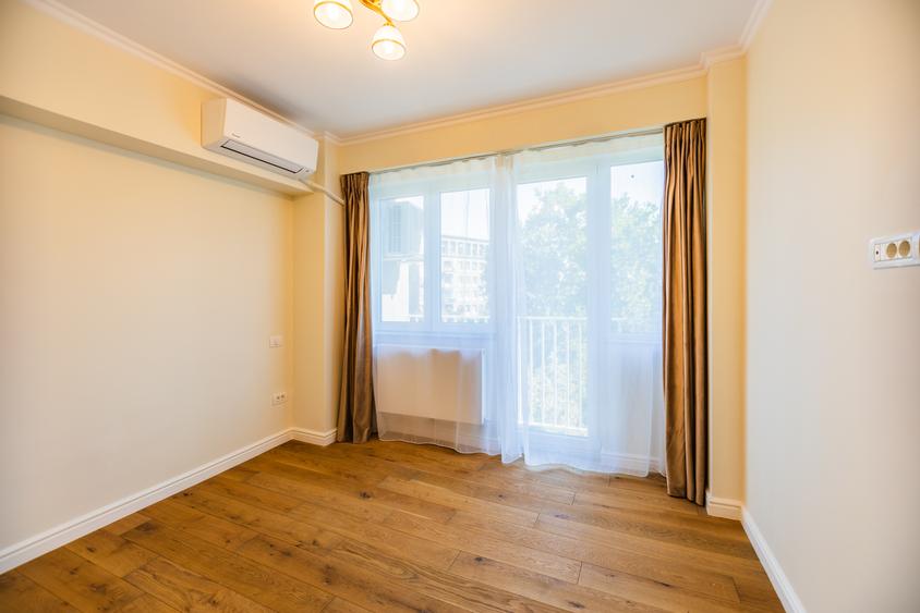 Apartament 4 camere bloc ONT - 2