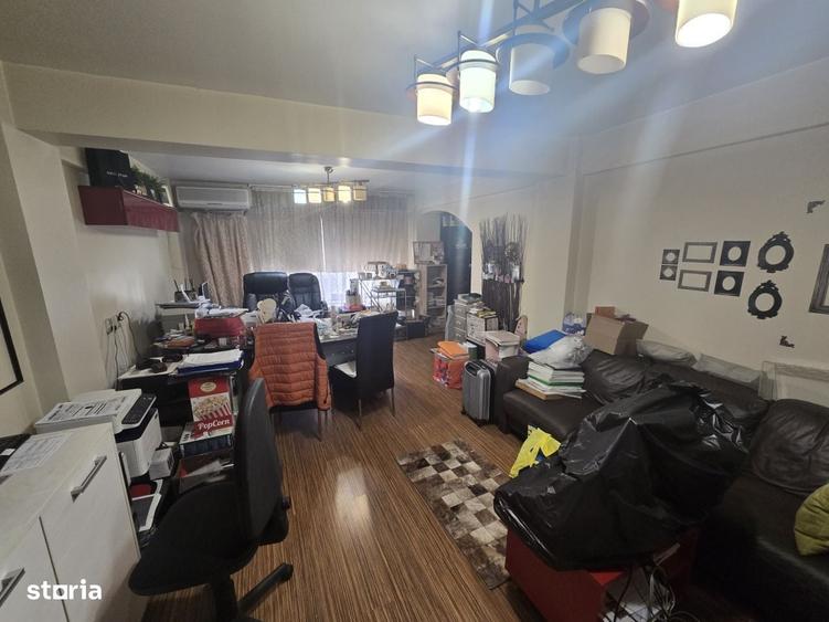 Spațiu comercial, de 275 mp, în Unirii