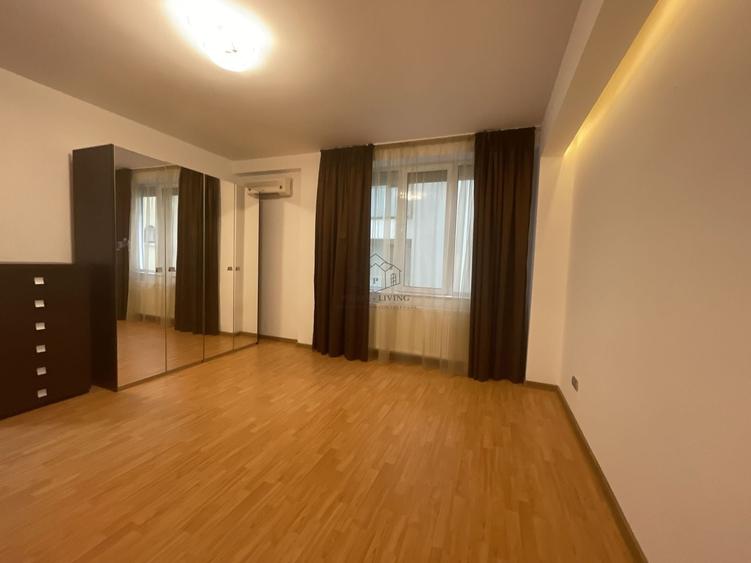 Apartament cu 3 camere semidecomandat, mobilat în Primăverii