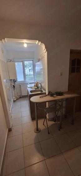 Apartament cu 2 camere nedecomandat în Central