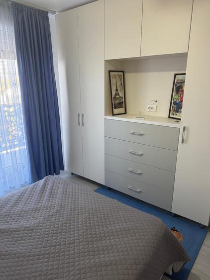 Apartament cu 3 camere decomandat în 1 Decembrie 1918