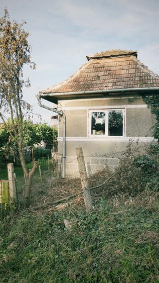 Casă cu 2 camere cu Teren 2000 Mp în Călărași