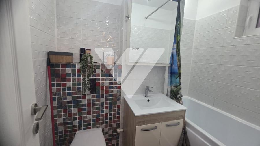 Apartament cu 3 camere decomandat, mobilat în Mihai Viteazul