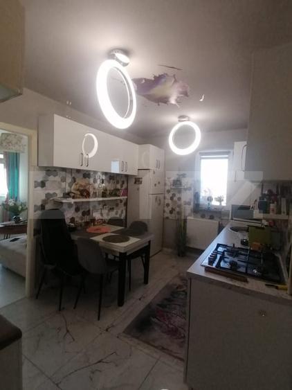 Apartament cu 3 camere decomandat, mobilat în Câmpia Turzii