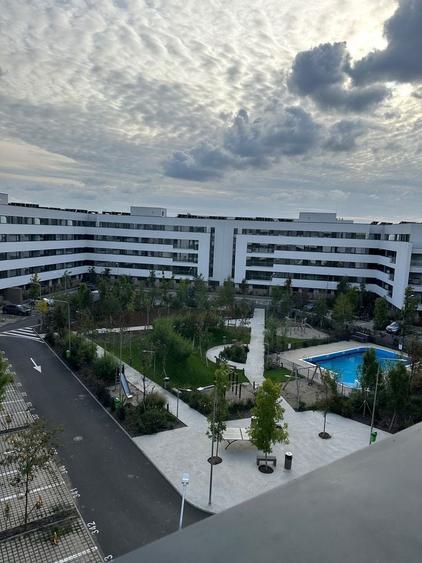 Apartament cu 2 camere decomandat în Străulești