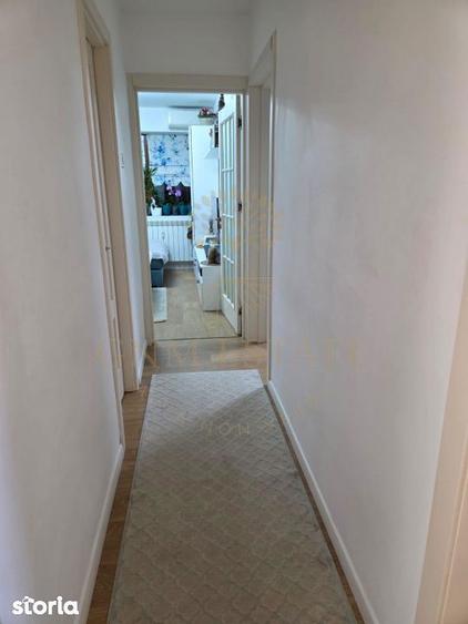 Apartament cu 4 camere decomandat, mobilat în Drumul Taberei