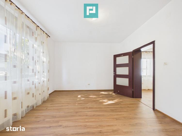 Casă cu 2 camere cu Canalizare în Pârneava
