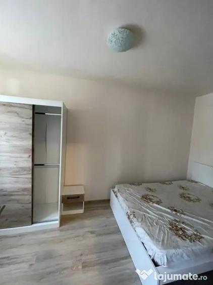 Garsonieră în Săsar