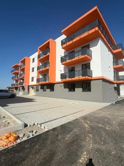 Apartament cu 2 camere decomandat în Dobroești