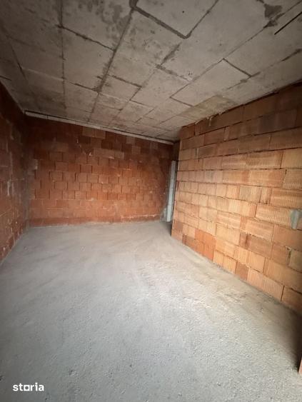 Casă cu 4 camere cu Teren 750 Mp în Central