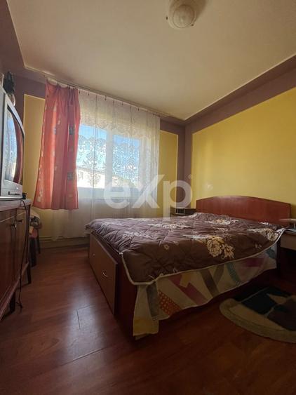 Vanzare 2 camere central etaj 3 mobilat+utilat Gaesti - 5