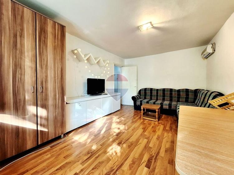 Apartament cu 2 camere decomandat, mobilat în Berceni