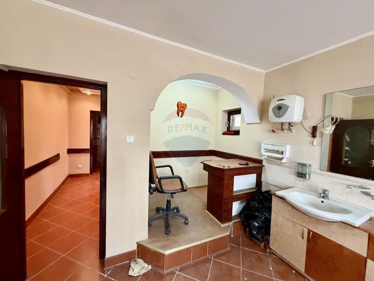 Casă / Vilă de vânzare în Panciu - 31