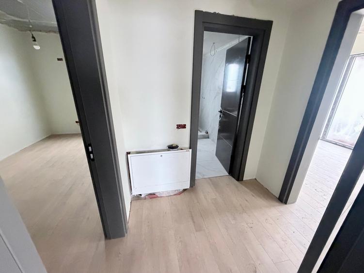 Casă individuală cu 4 camere cu Canalizare în Metalurgiei