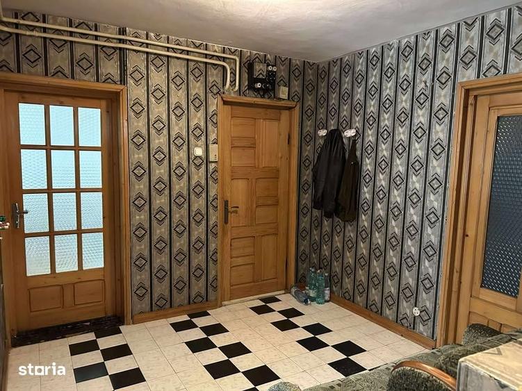 Apartament cu 3 camere în Precista