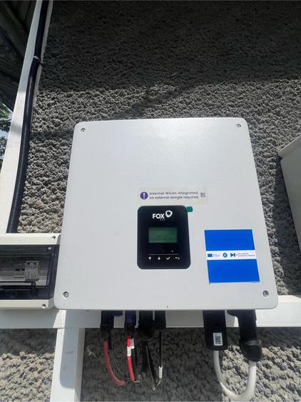 Casă cu 3 camere cu Teren 1196 Mp în Predești