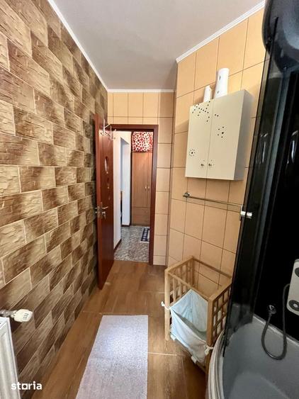 Apartament de inchiriat, 2 camere, decomandat, 50 mp, Nicolina - 15
