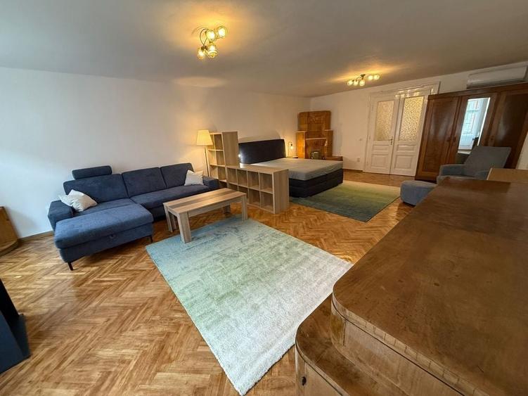 Apartament cu 2 camere în Centrul Istoric