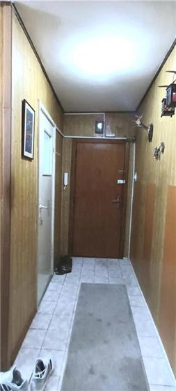 Apartament cu 2 camere semidecomandat, mobilat în Dâmbovița