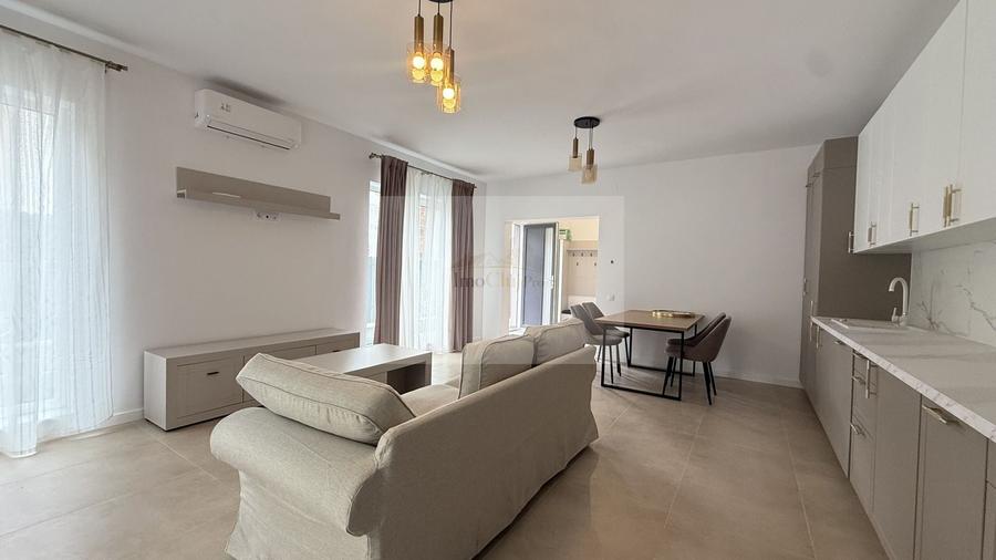 Duplex cu 4 camere cu Canalizare în Iris