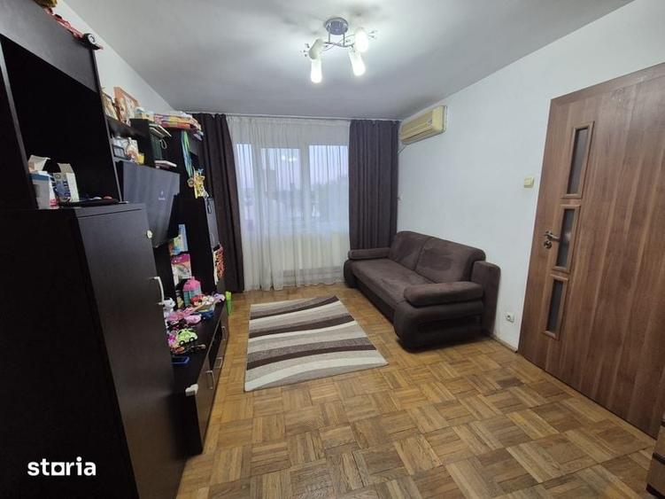 Apartament cu 3 camere în Gara de Nord
