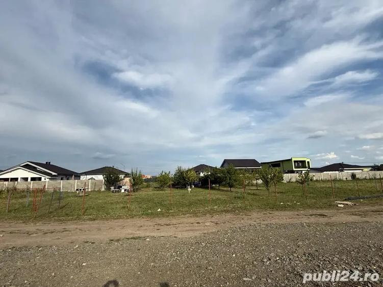 Teren de 673 mp, în Moșnița Veche