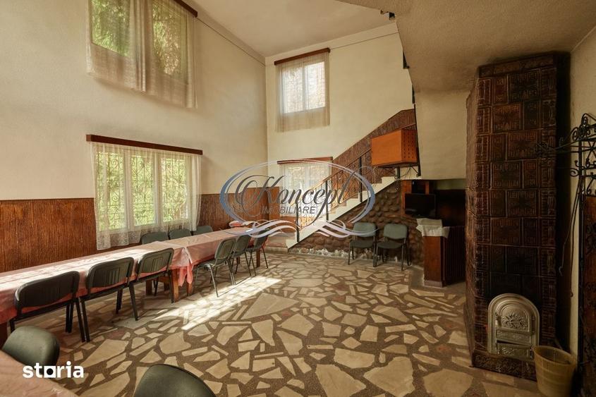 Casă cu 8 camere cu Teren 3069 Mp în Gilău