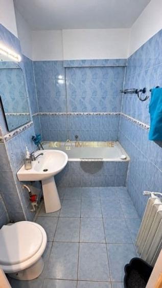 Apartament cu 3 camere decomandat, mobilat în Pantelimon