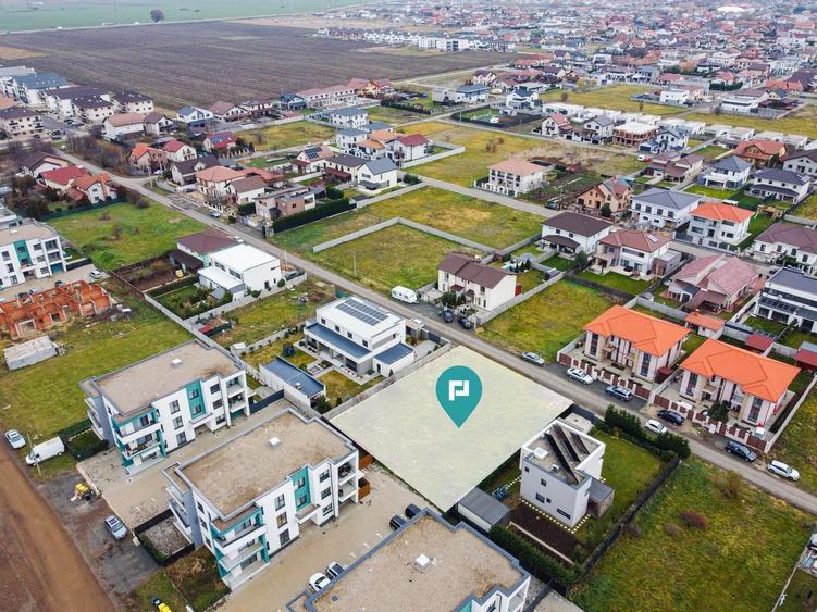 Teren Construcții intravilan de 941 mp, în Dumbrăvița