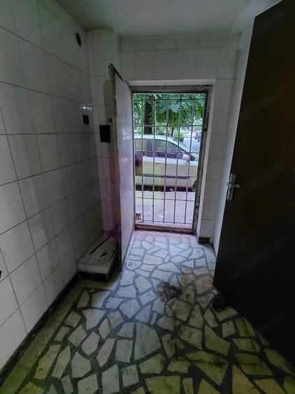 Spațiu comercial, de 105 mp, în Basarabia
