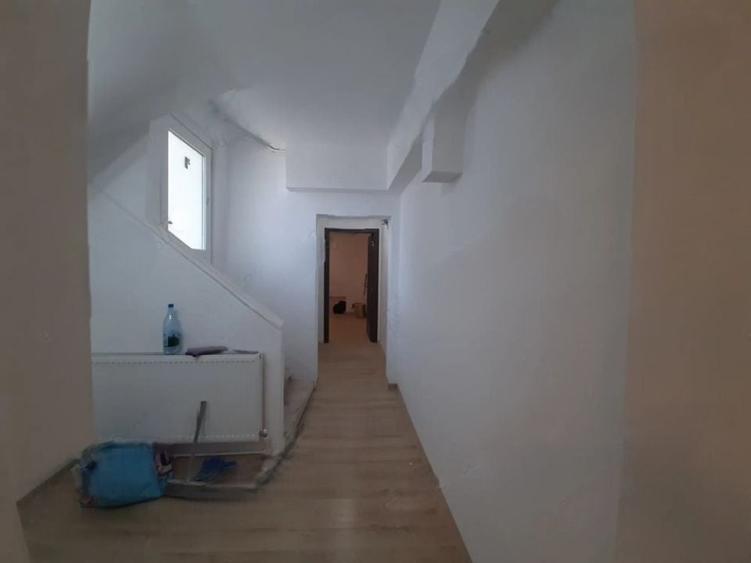 Garsonieră nedecomandată în Banu Manta