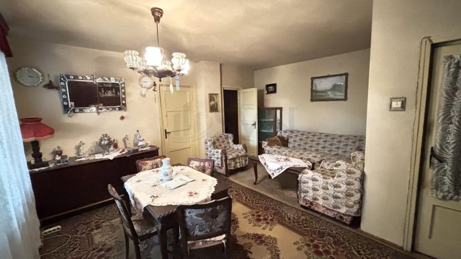 Apartament cu 2 camere semidecomandat, mobilat în Magheru