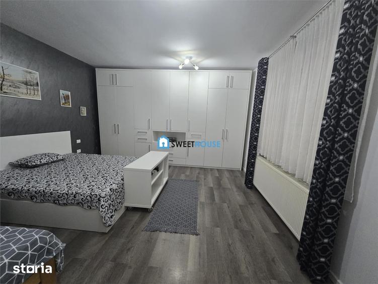 Casă cu 5 camere cu Teren 1600 Mp în Șinca