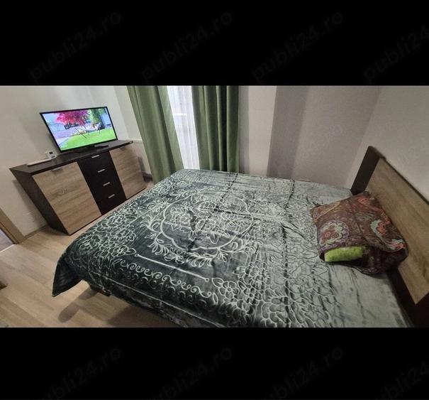 Apartament cu 2 camere decomandat în Exterior Vest