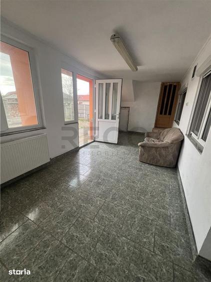 Casă cu 3 camere cu Teren 500 Mp în Biharia