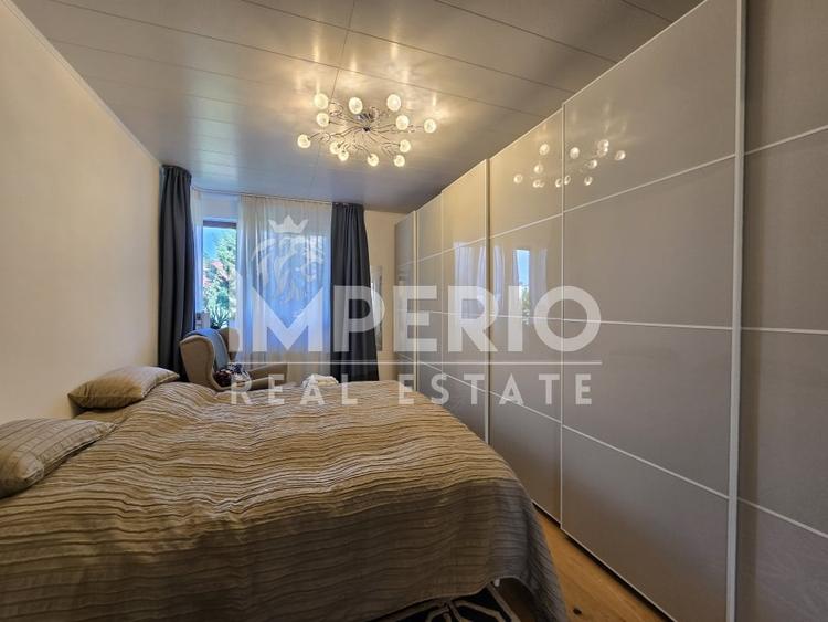 Duplex cu 4 camere cu Canalizare în Europa