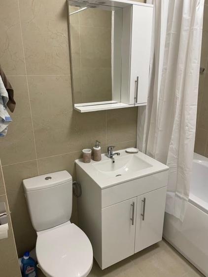Apartament cu 2 camere decomandat, mobilat în Apărătorii Patriei
