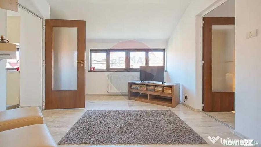 Casă cu 4 camere cu Teren 117 Mp în Brașovul Vechi