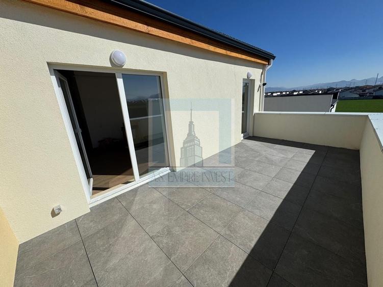 Apartament cu 3 camere decomandat în Sânpetru