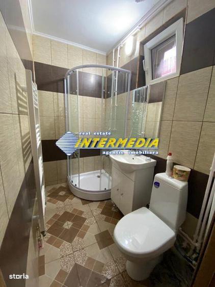 Apartament cu 2 camere, mobilat în Central