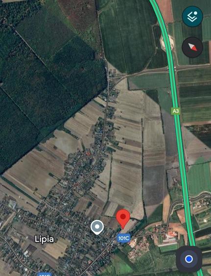 Teren de 4425 mp, în Lipia